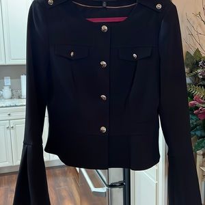 Short fitted jacket